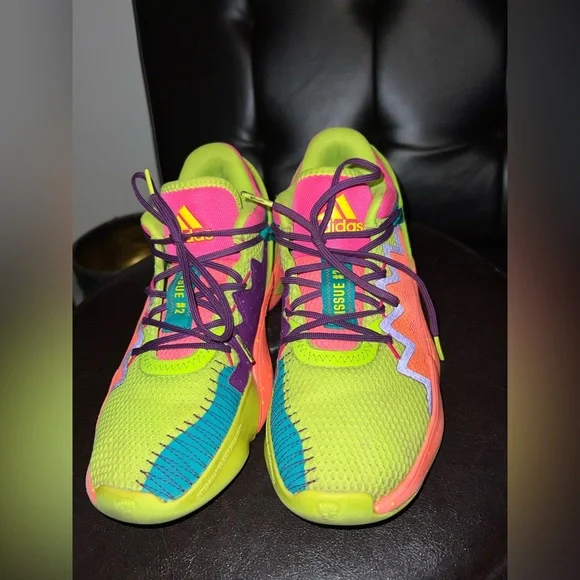 adidas D.O.N. Issue #2 'Prove Em Wrong/Let Em Hate men’s size 7 women’s 8.5 - Picture 4 of 14